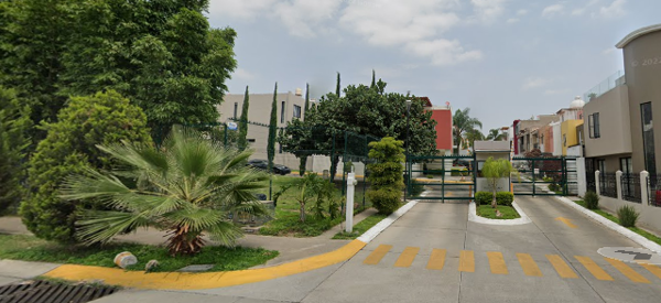 Casa en venta en Cerro Del Tesoro, San Pedro Tlaquepaque — foto 2 de 12