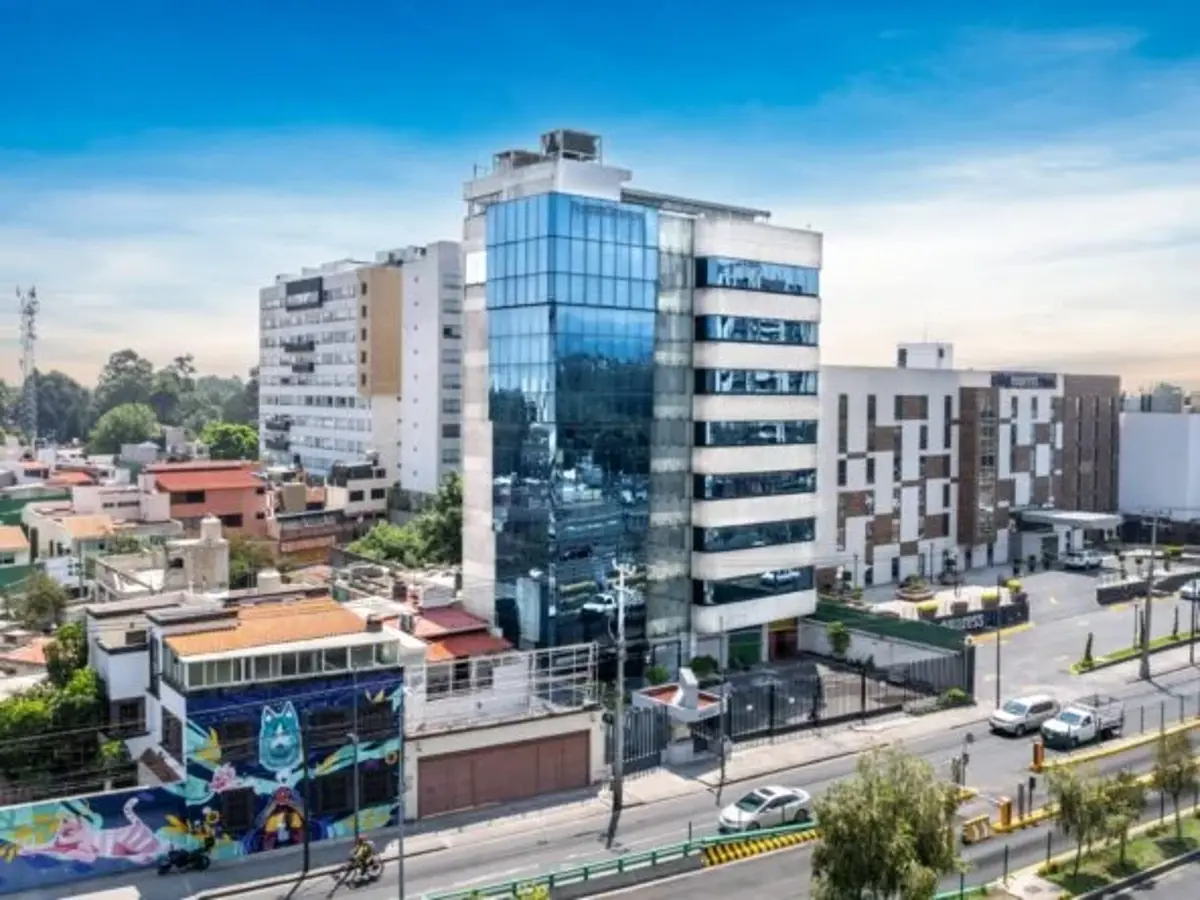 Edificio en renta en Guadalupe Tlalpan, Tlalpan — foto 1 de 10