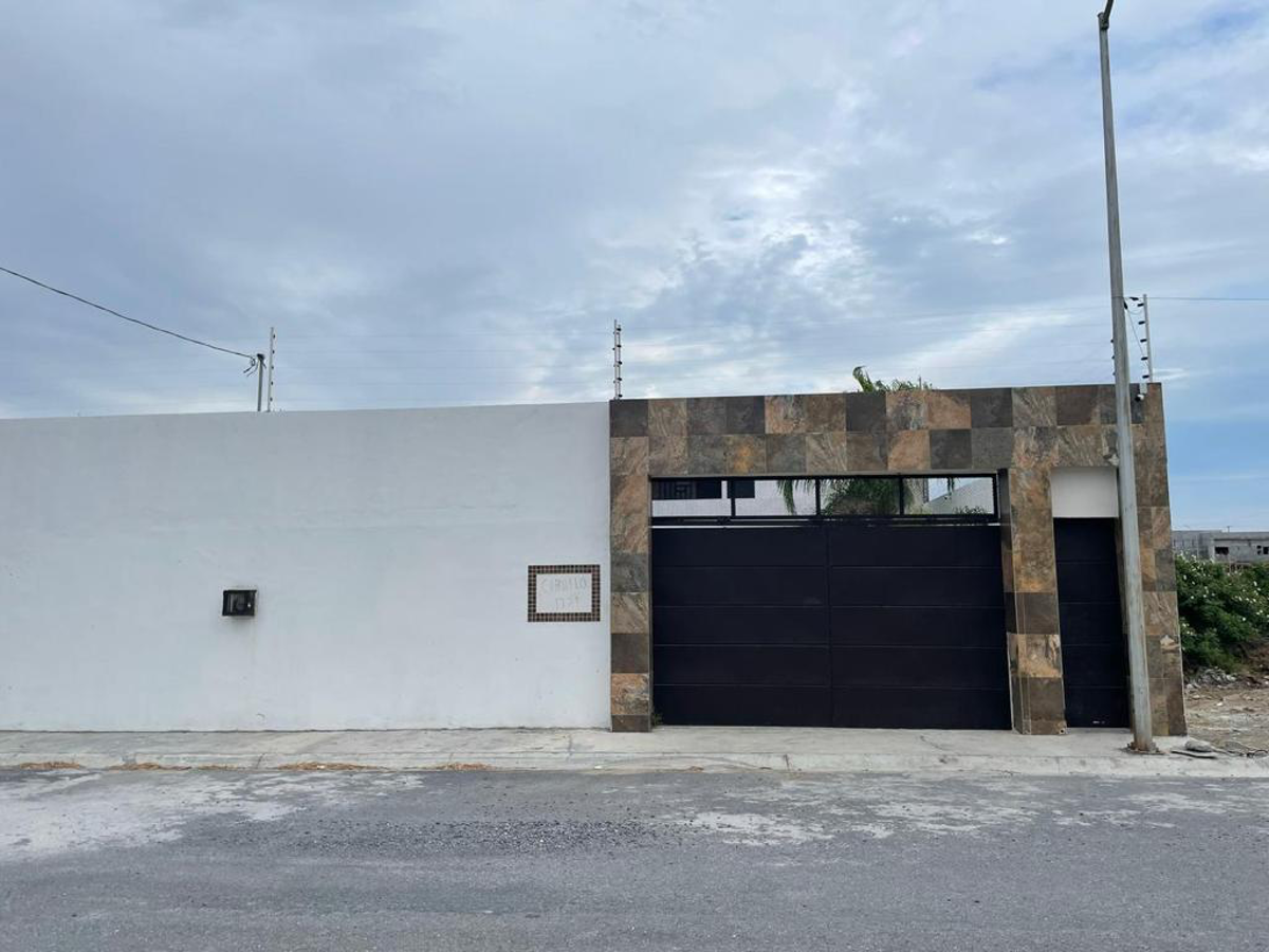 Quinta en venta en Portal del Norte, General Zuazua — foto 1 de 11