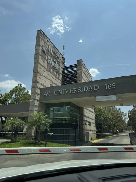 Casa en venta en Puerta del Bosque, Zapopan, Jalisco Casa en venta en Puerta del Bosque, Zapopan, Jalisco