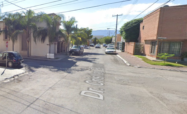 Casa en venta en Alpes Norte, Saltillo — foto 3 de 8