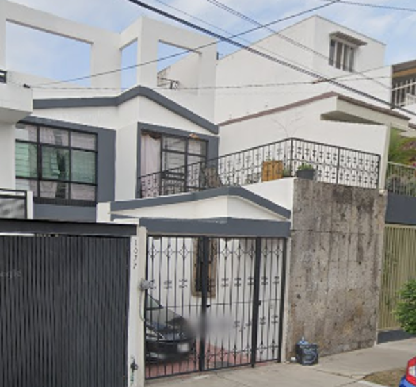 Casa en venta en Colinas de las Aguilas, Zapopan — foto 2 de 14