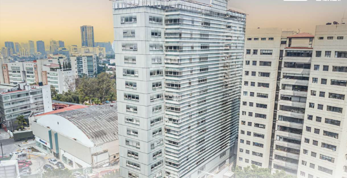 Edificio en renta en Lomas de Tecamachalco, Naucalpan de Juárez