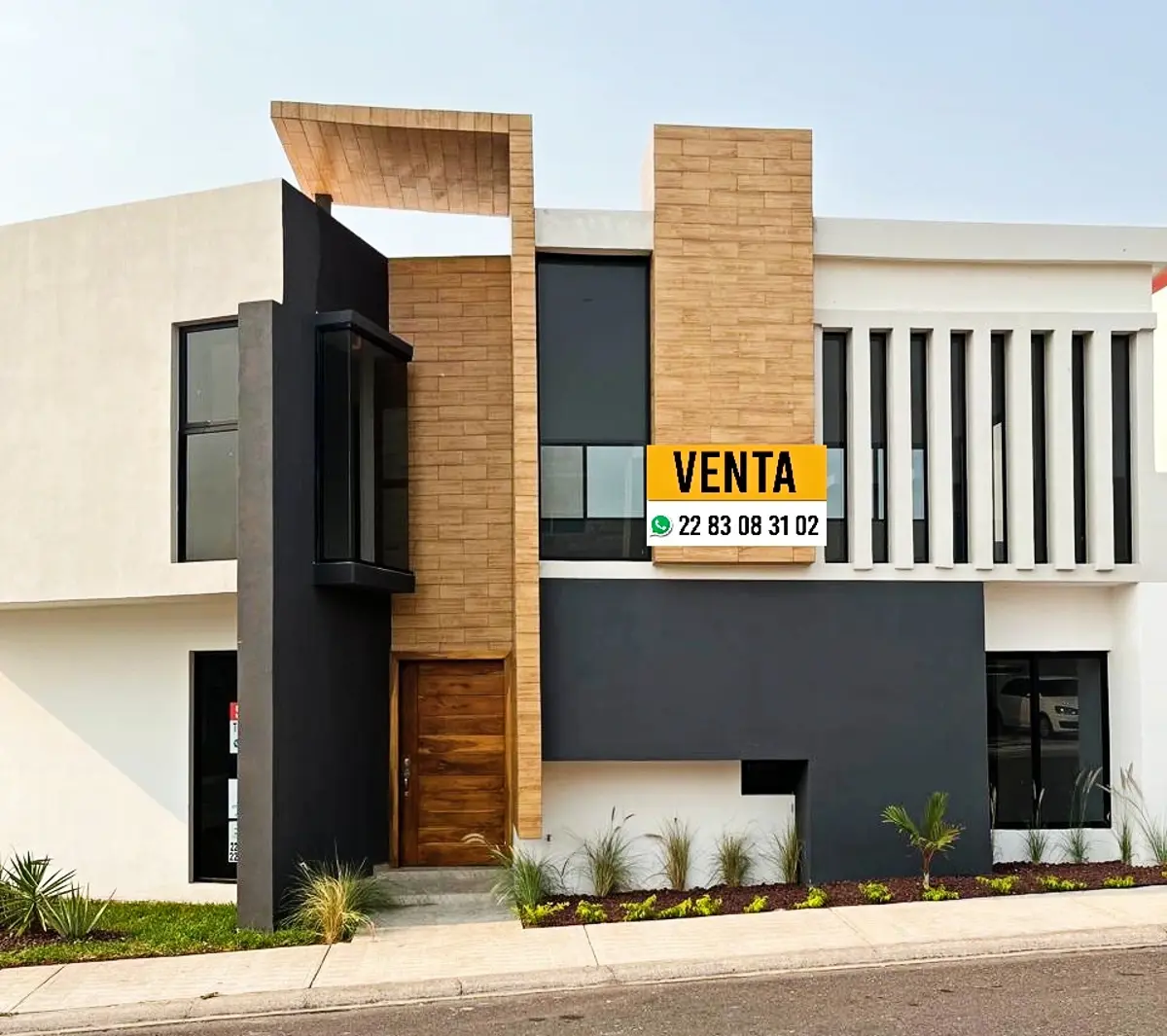 Casa en venta en Lomas de la Rioja, Alvarado — foto 1 de 7