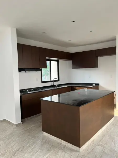 Casa en venta en Lomas de la Rioja, Alvarado — foto 3 de 7