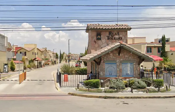 Casa en venta en Real Toledo, Pachuca de Soto — foto 2 de 17