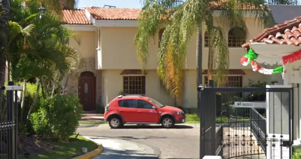 Casa en venta en Parque Regency, Zapopan — foto 2 de 17