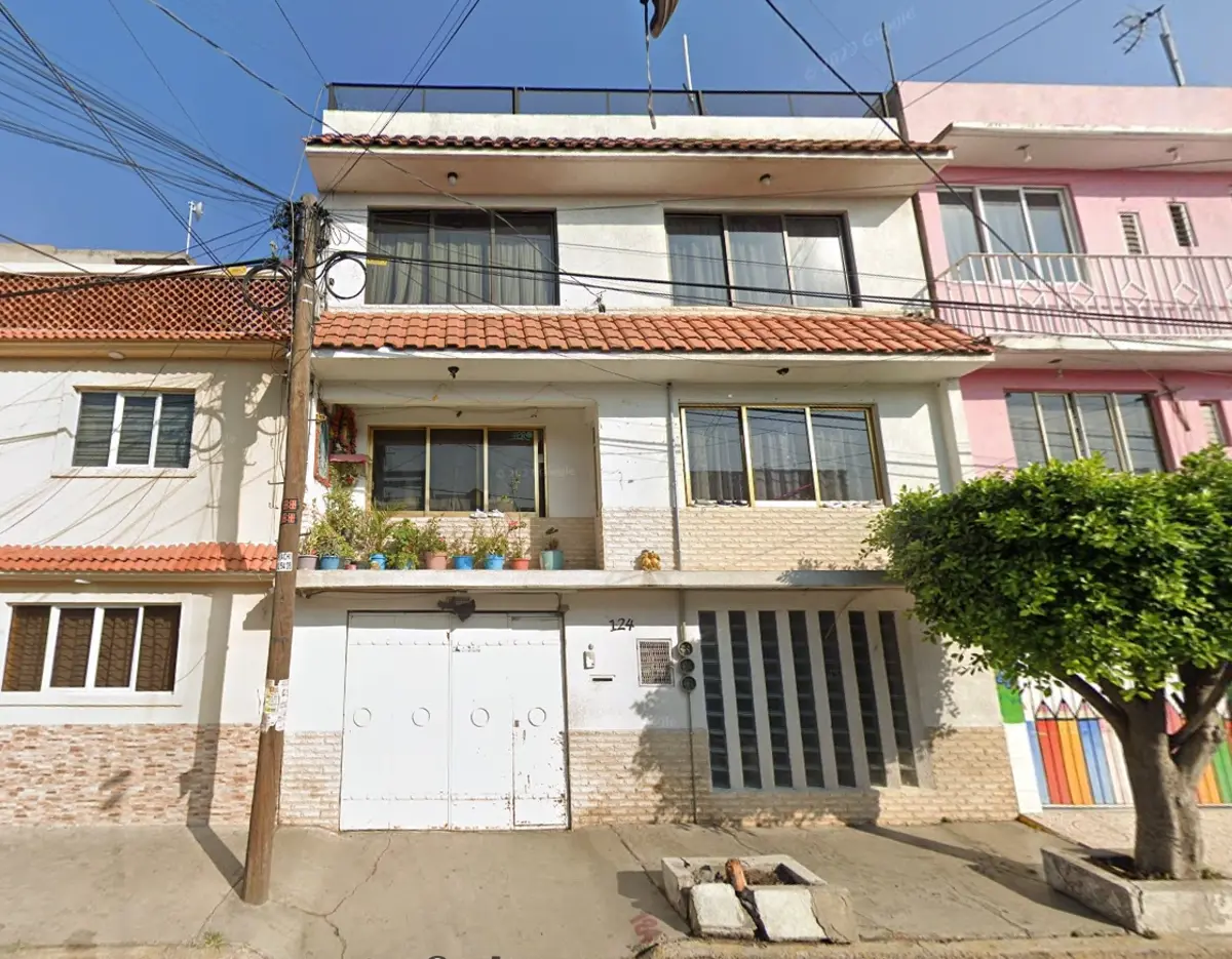 Casa en venta en Las Aguilas, Nezahualcóyotl — foto 1 de 22