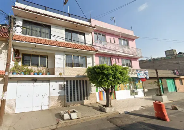 Casa en venta en Las Aguilas, Nezahualcóyotl — foto 2 de 22