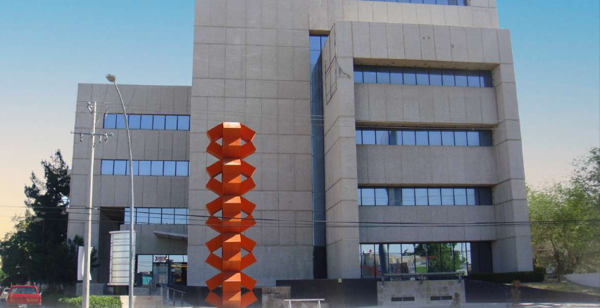 Edificio en renta en Rincones de Santa Rita, Juárez, Chihuahua
