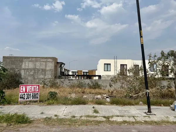 Terreno en venta en Residencial las Trojes, Corregidora — foto 2 de 5