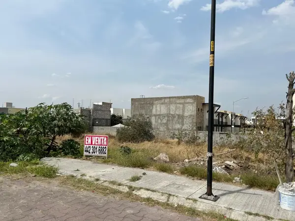Terreno en venta en Residencial las Trojes, Corregidora — foto 3 de 5