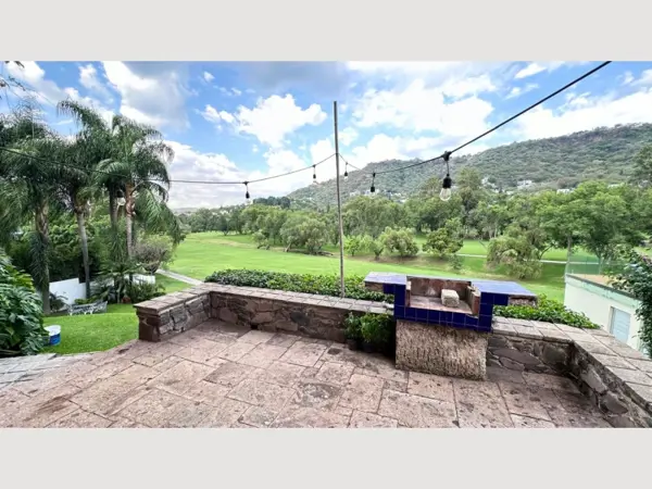Casa en venta en Las Cañadas (Bosques de San Isidro), Zapopan — foto 2 de 50