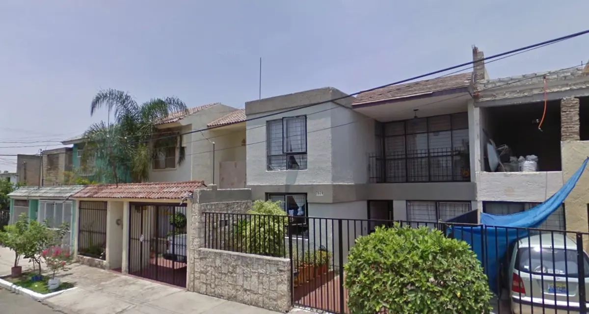 Casa en venta en El Dean, Guadalajara — foto 1 de 12