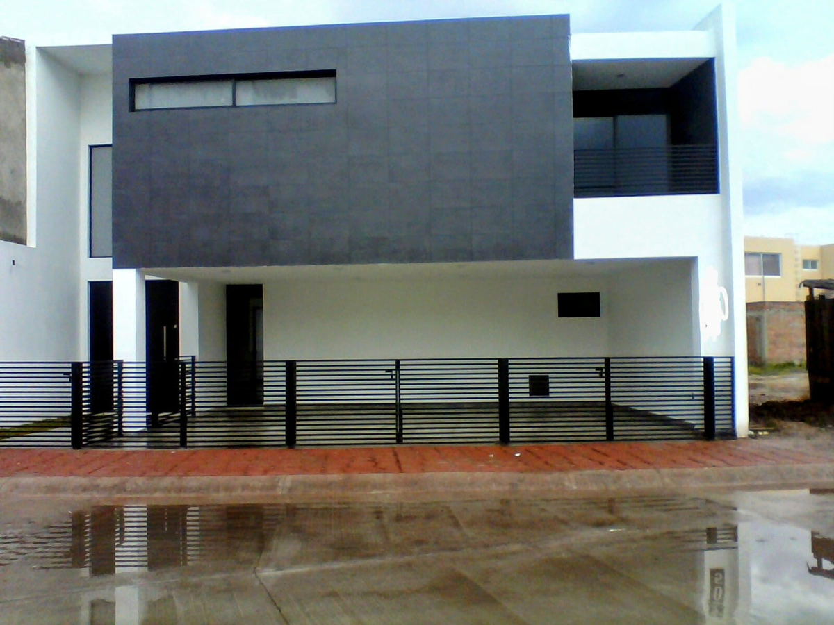 Casa en venta en Residencial Santa Fe, León — foto 1 de 14