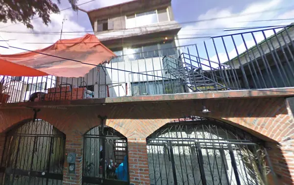 Casa en venta en Campamento 2 de Octubre, Iztacalco — foto 3 de 10