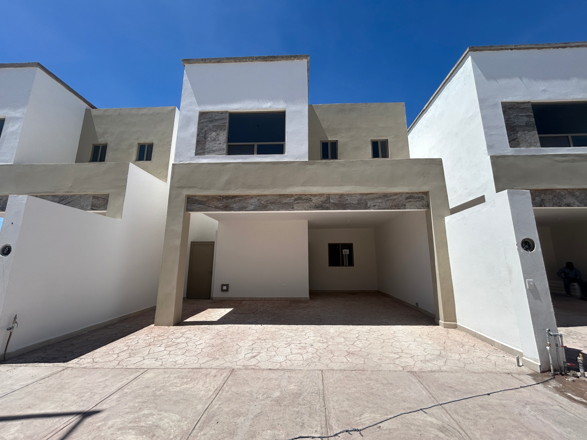 Casa en venta en Los Viñedos, Torreón — foto 1 de 19