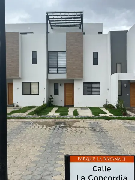 Casa en venta en Lomas de Angelópolis, Ocoyucan — foto 2 de 26