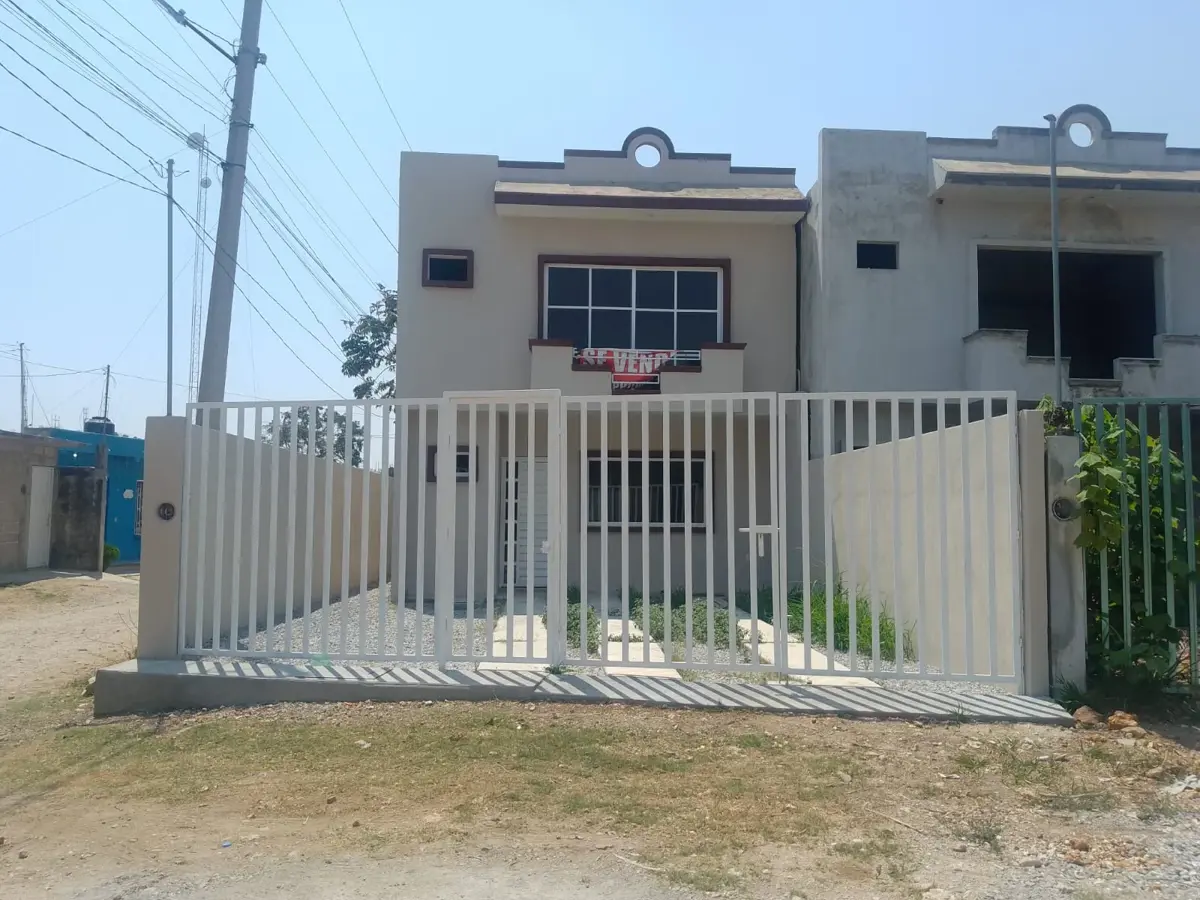 Casa en venta en El Jobo, Tuxtla Gutiérrez — foto 1 de 11