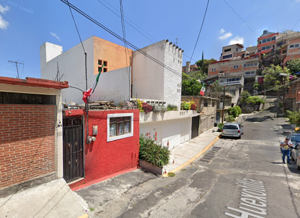 Casa en venta en Fuentes de Tepepan, Tlalpan — foto 2 de 35