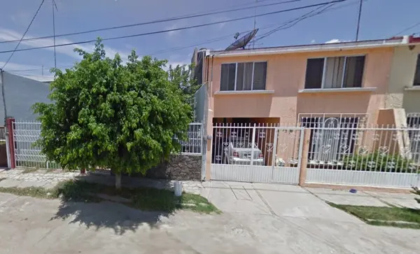 Casa en venta en Ciudad de los Olivos, Irapuato — foto 3 de 21