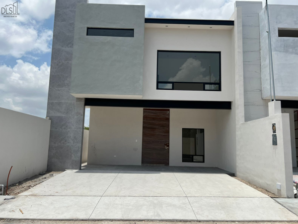 Casa en venta en Guillen, Piedras Negras — foto 2 de 22