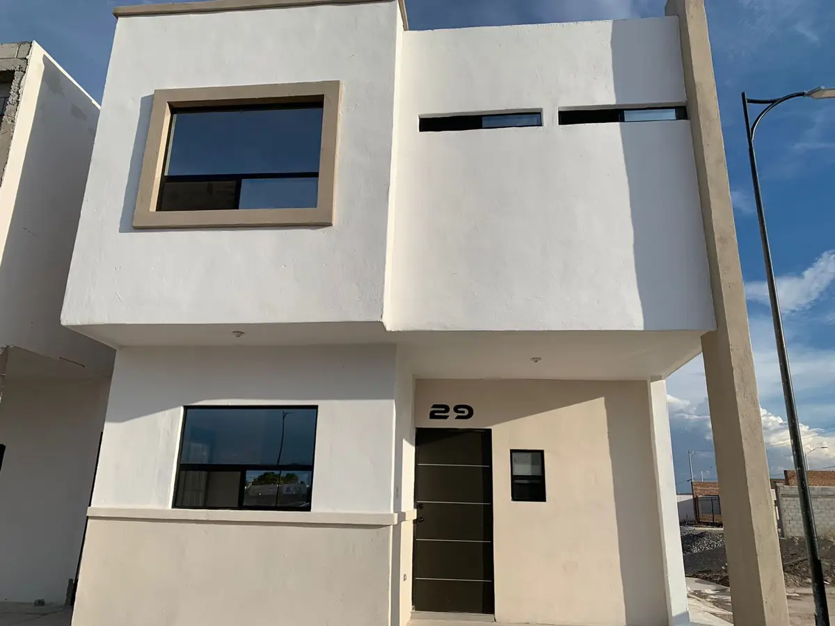 Casa en venta en Loma Real, Torreón — foto 1 de 18