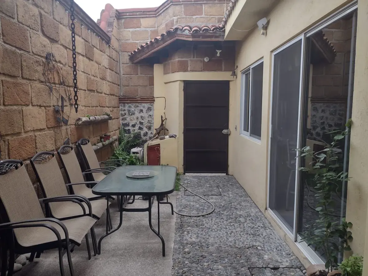 Casa en venta en Jardines de Ahuatlán, Cuernavaca — foto 1 de 11
