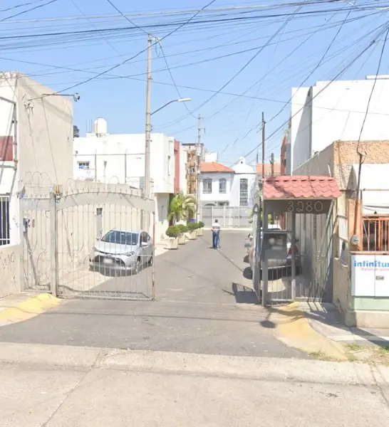 Casa en venta en Jardines El Sauz, Guadalajara, Jalisco Casa en venta en Jardines El Sauz, Guadalajara, Jalisco