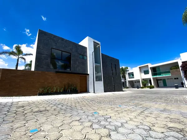 Casa en venta en Lomas de Angelópolis II, San Andrés Cholula — foto 2 de 23