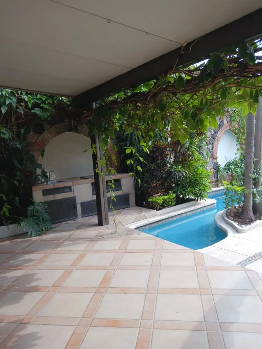 Casa en venta en Vista Hermosa, Cuernavaca — foto 1 de 13