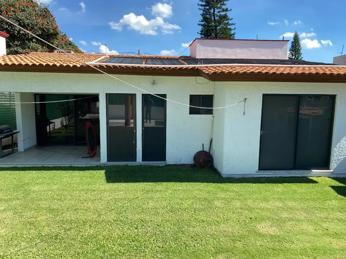Casa en venta en Lomas de Cocoyoc, Atlatlahucan — foto 1 de 23
