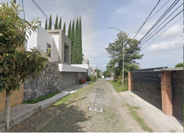 Casa en venta en Colinas del Bosque 2a Sección, Corregidora — foto 2 de 15
