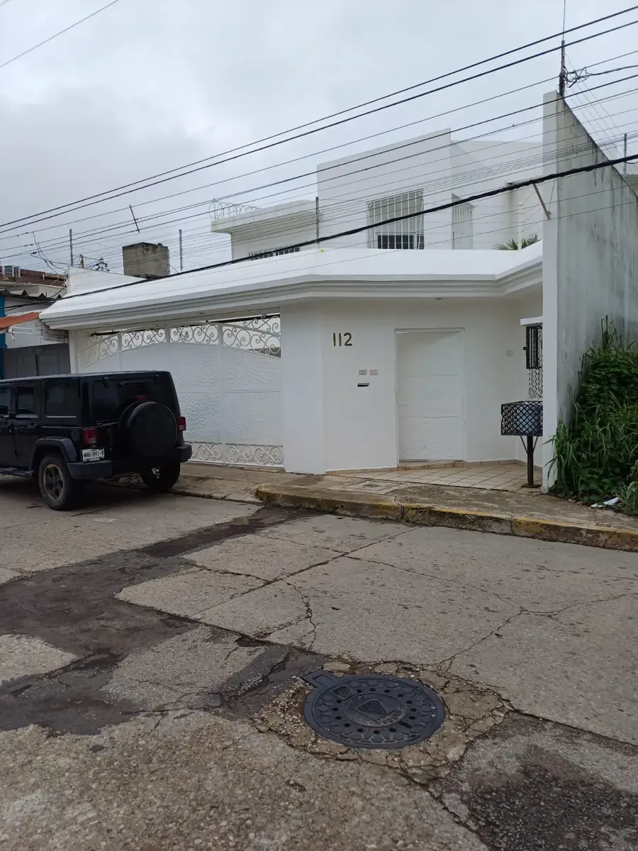 Casa en venta en Jardines de Villahermosa, Centro — foto 1 de 16