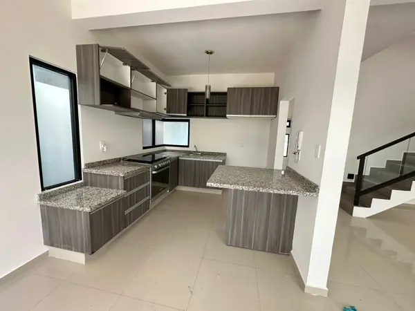 Casa en venta en Lomas de la Rioja, Alvarado — foto 2 de 11