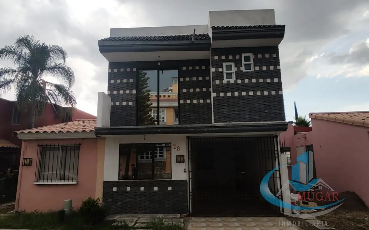 Casa en venta en Cuautlancingo, Cuautlancingo — foto 1 de 18