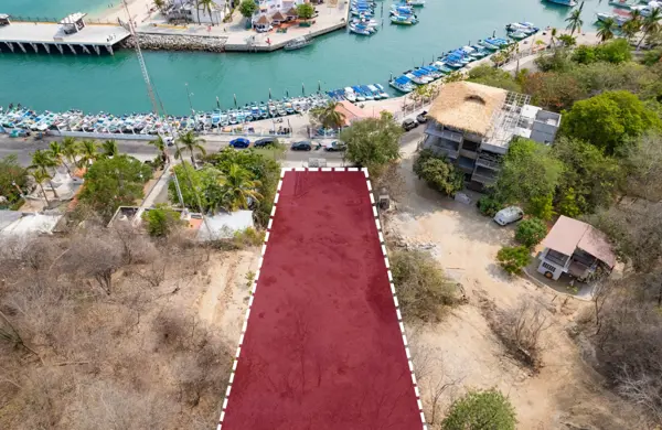 Terreno en venta en Santa Maria Huatulco Centro, Santa María Huatulco — foto 3 de 24