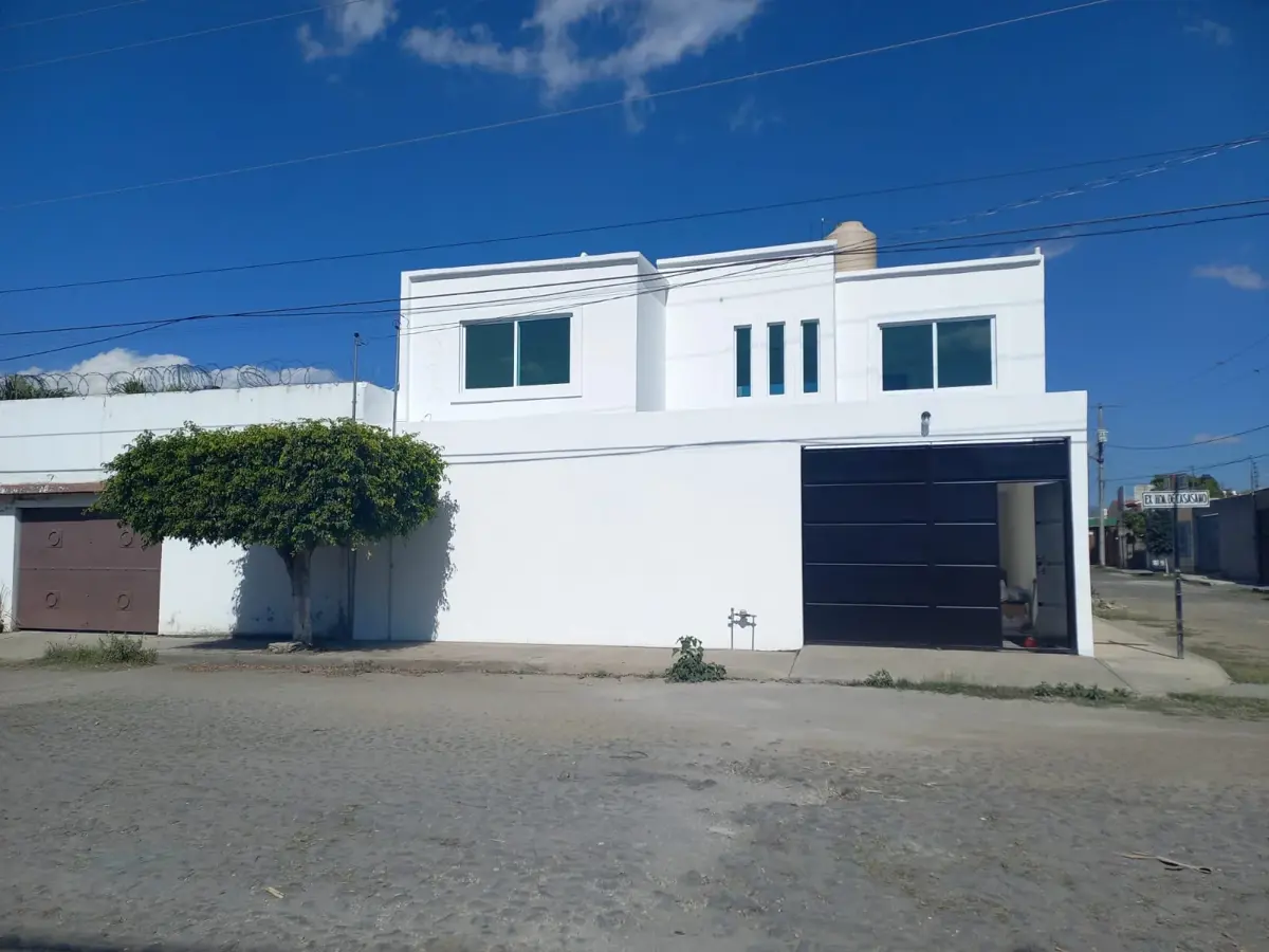 Casa en venta en Casasano, Cuautla — foto 1 de 18