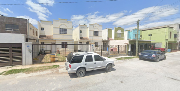 Casa en venta en Loma Blanca, Reynosa — foto 2 de 16
