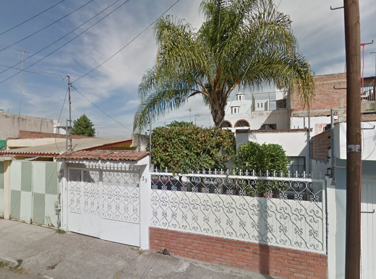 Casa en venta en Zona de Oro, Celaya — foto 1 de 7