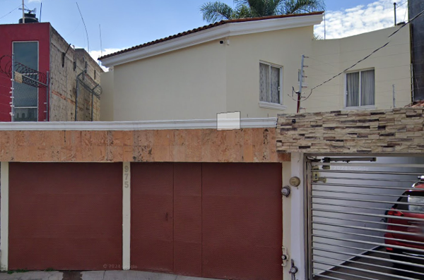 Casa en venta en Los Girasoles, Zapopan — foto 3 de 12