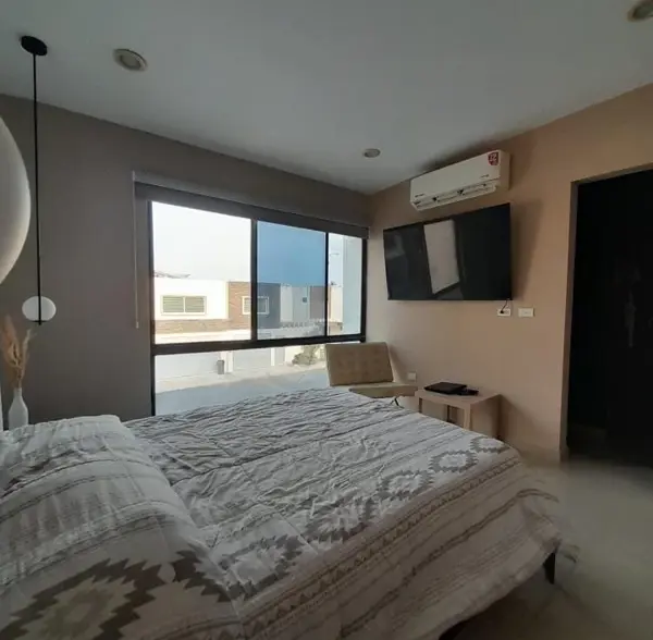 Casa en renta en Lomas de la Rioja, Alvarado — foto 2 de 8