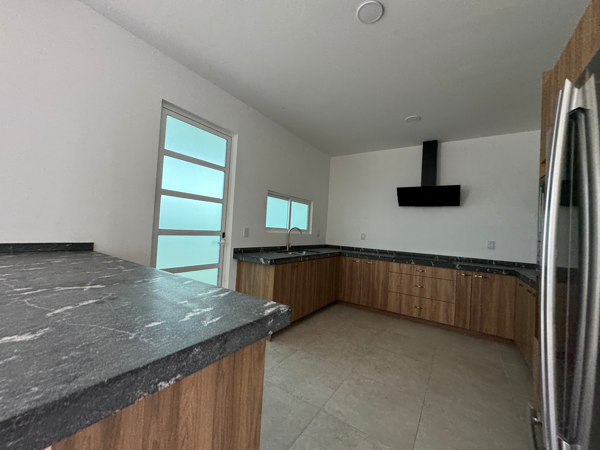 Casa en venta en Montaña Monarca I, Morelia — foto 3 de 15