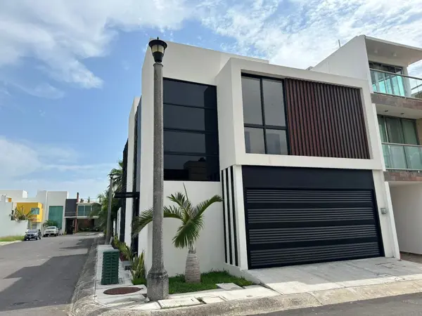 Casa en venta en Las Lomas Residencial, Alvarado — foto 2 de 13