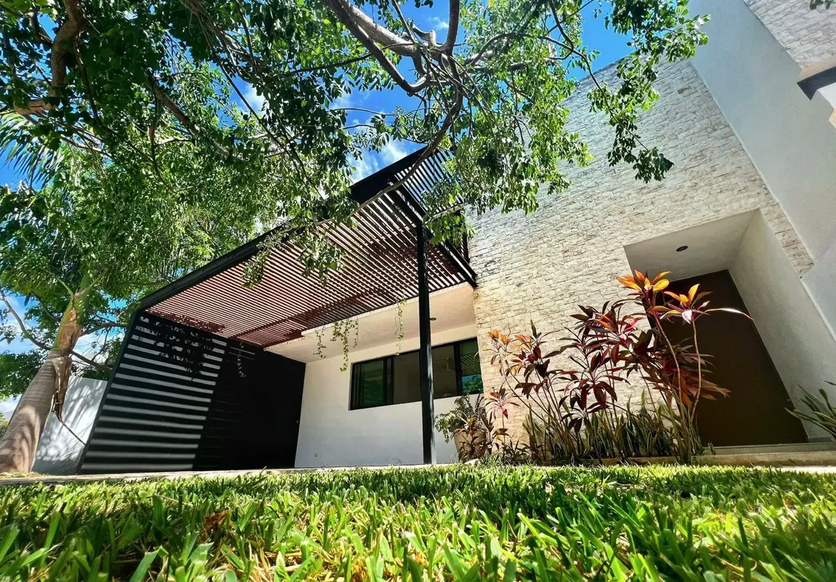 Casa en renta en Parque Central, Mérida — foto 1 de 24