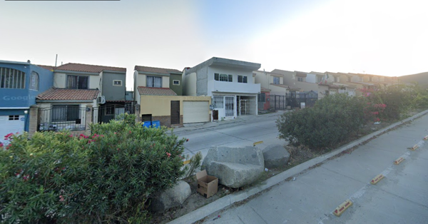 Casa en remate en Los Encinos, Ensenada, Baja California