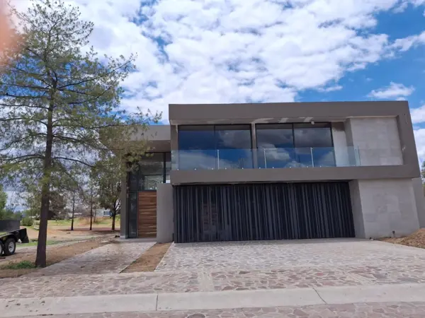 Casa en venta en Country Club Gran Jardín, León — foto 3 de 9