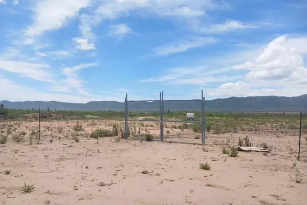 Terreno en venta en El Derramadero, Saltillo — foto 2 de 7
