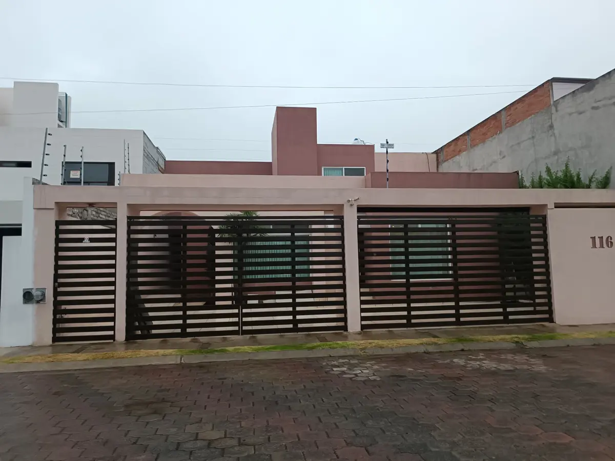 Casa en venta en Jesus del Monte, Morelia — foto 1 de 35