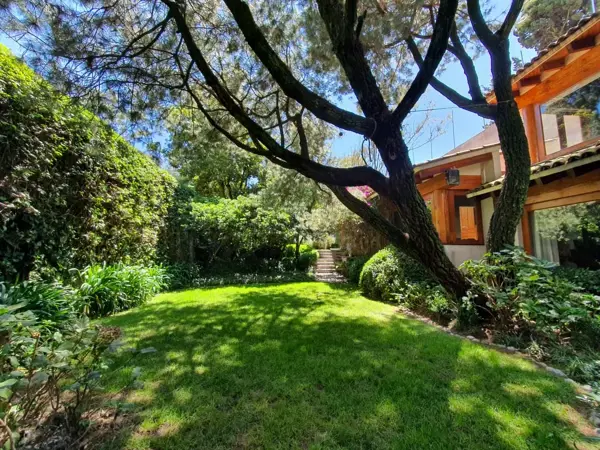 Casa en venta en Paseo de las Lomas, Álvaro Obregón — foto 2 de 30